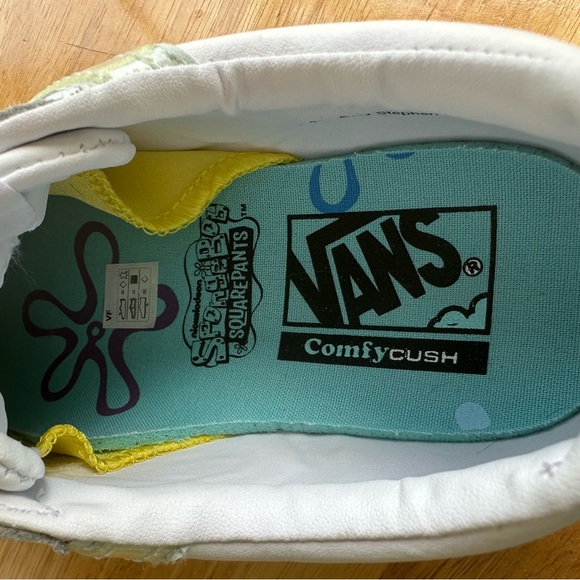 SOLD - Vans Lowland Cc SpongeBob Sneaker Limited Edition Shoe - Picture 10 of 12